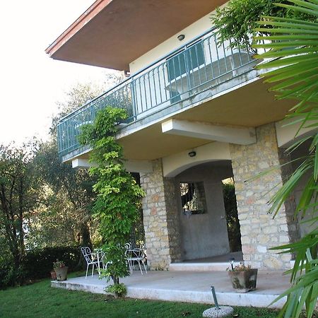 Villa Patrizia Torri Del Benaco Exterior foto