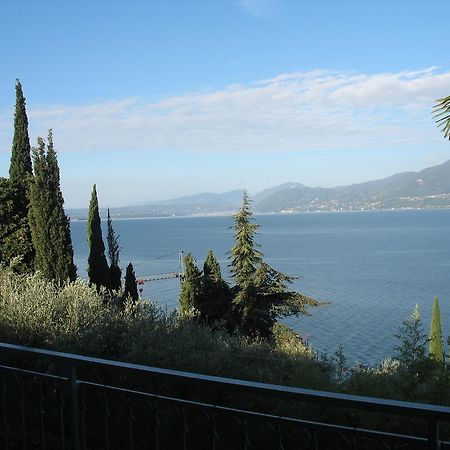 Villa Patrizia Torri Del Benaco Exterior foto